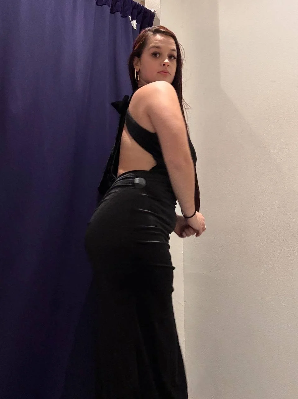 Texas MILF tries on bridesmaid dress image 4