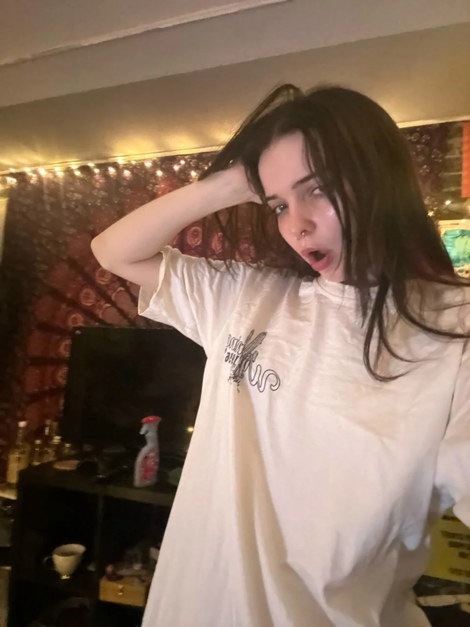 petite UK slut Leah (21) loves to party image 4