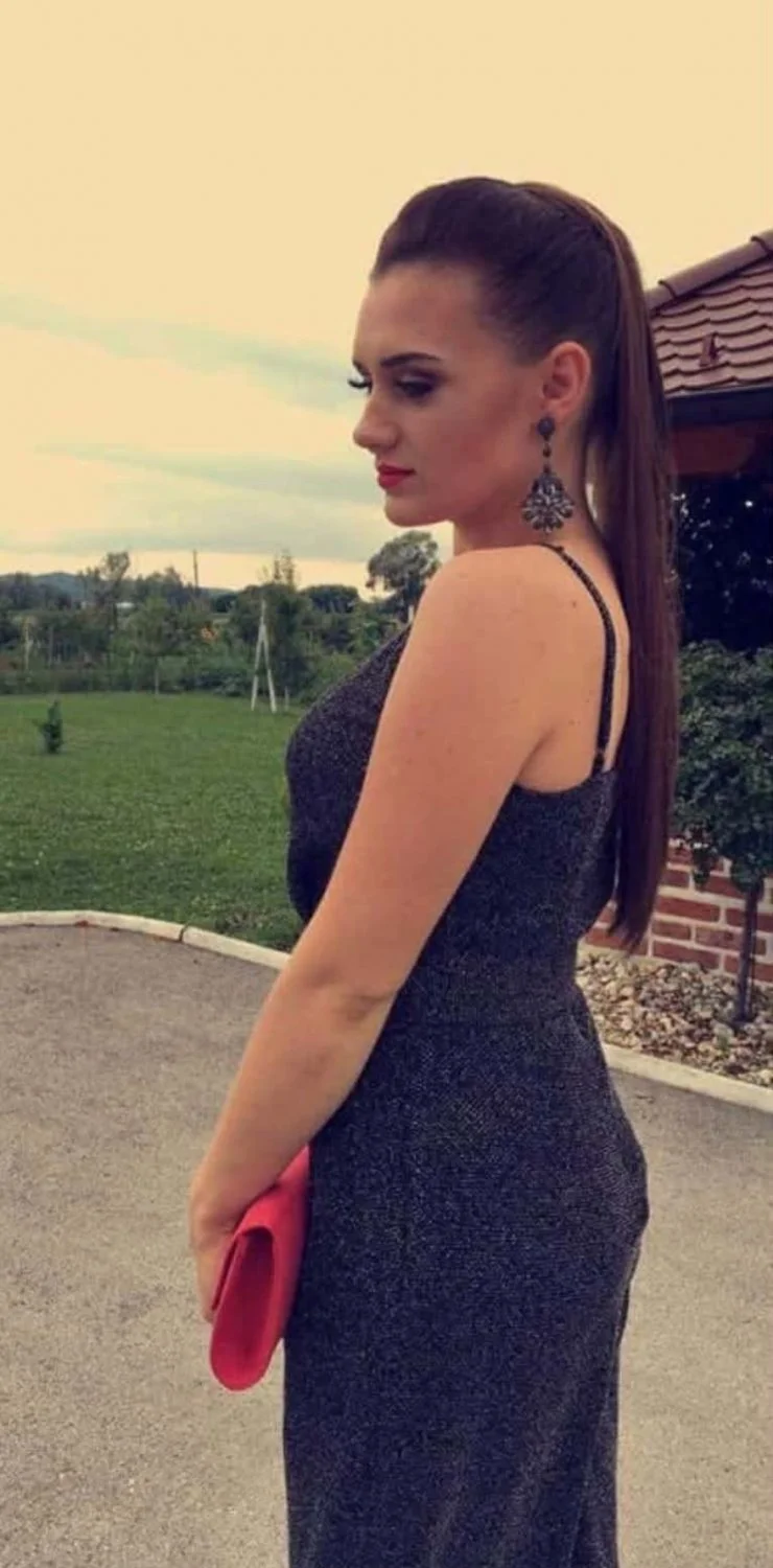 Shameless baddie teen slut Sandra Š. leaked naked image 3