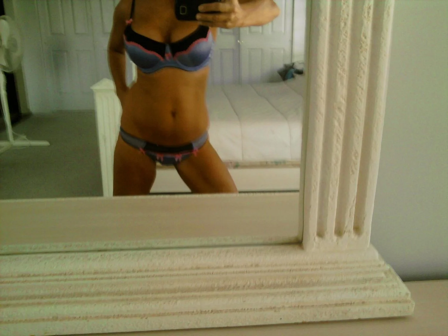 I love older MILFs image 12