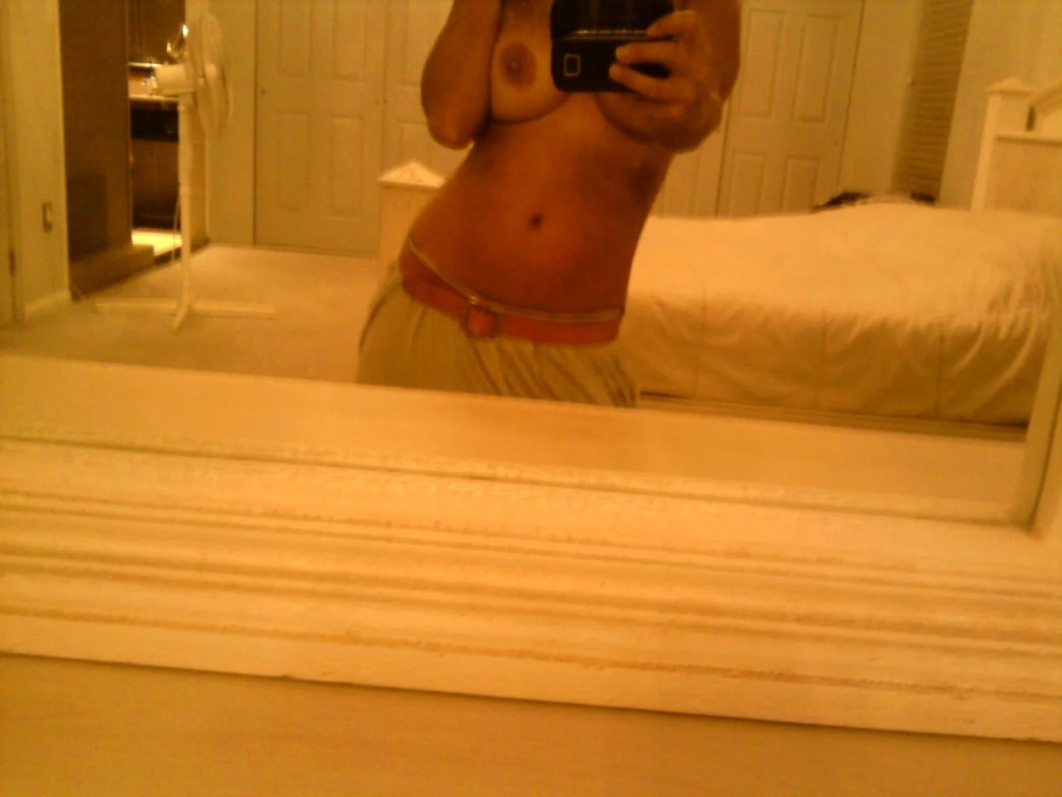 I love older MILFs image 40