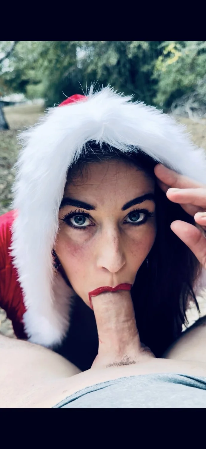 Mrs. Claus sucks cock and takes a load of cum to the face🎁❤️ image 3