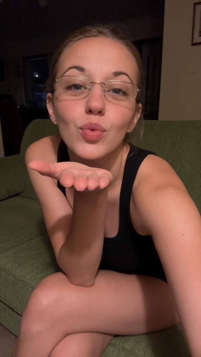 my daughter's friend ananda image 15