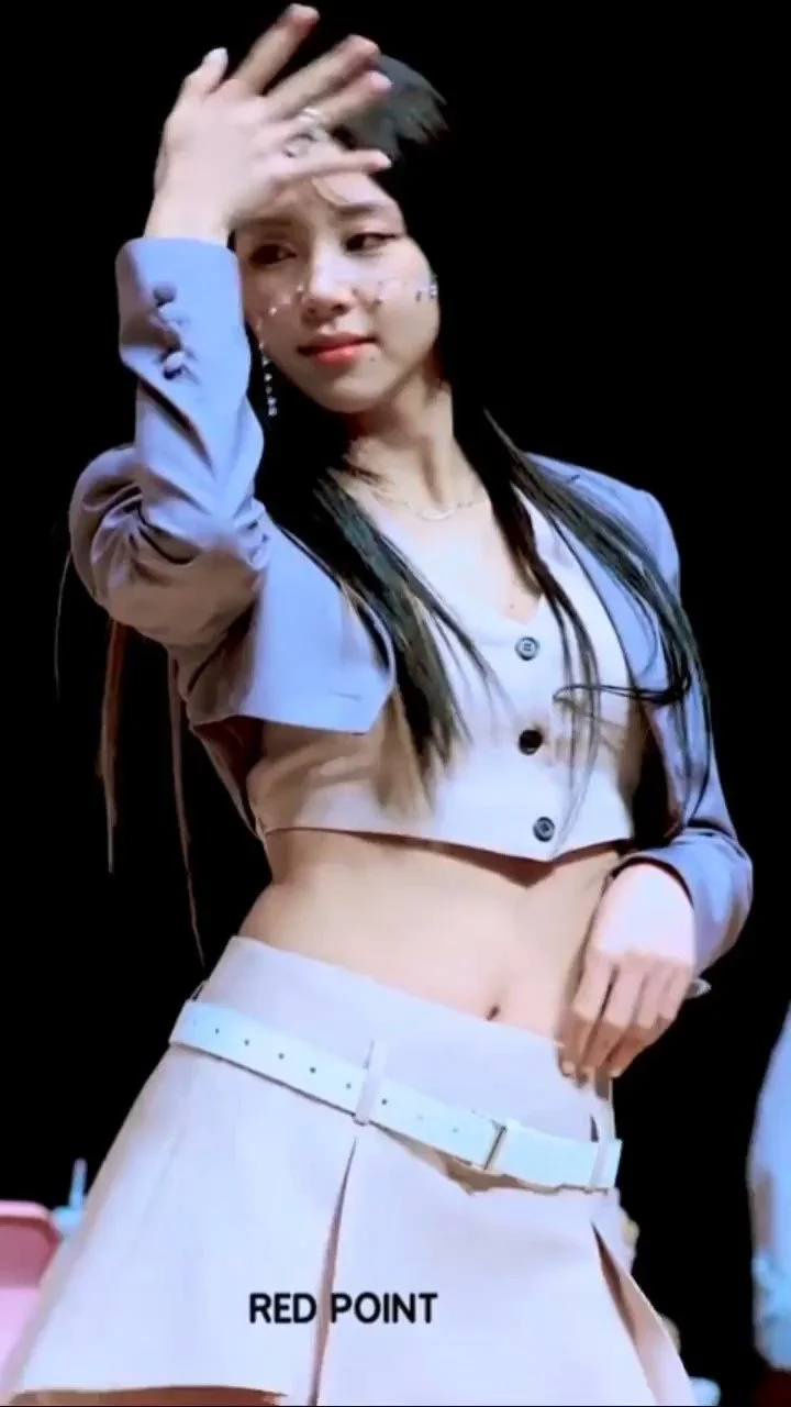Chaeyoung (Twice) Pictures 14 image 9