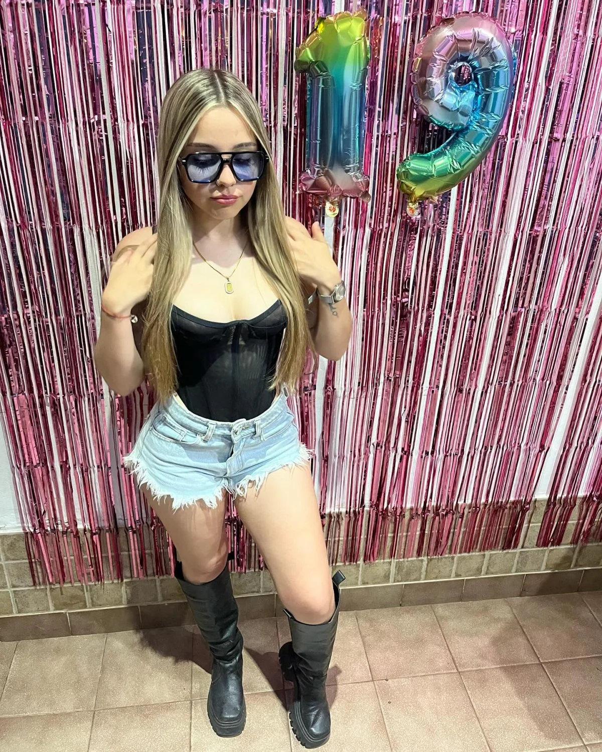 Insta Hottie Brisa image 8