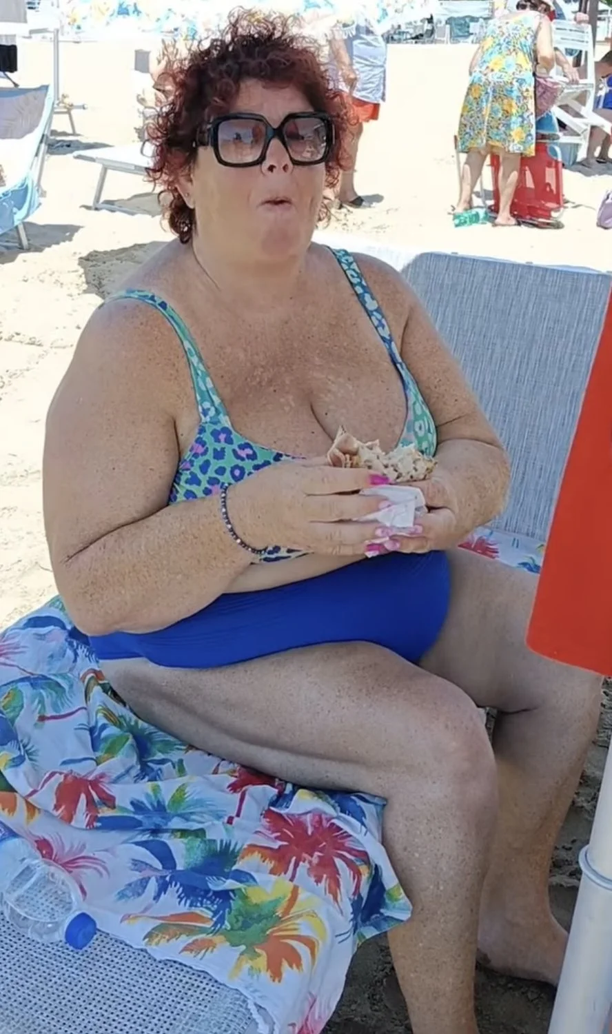 Bbw Aunt image 6