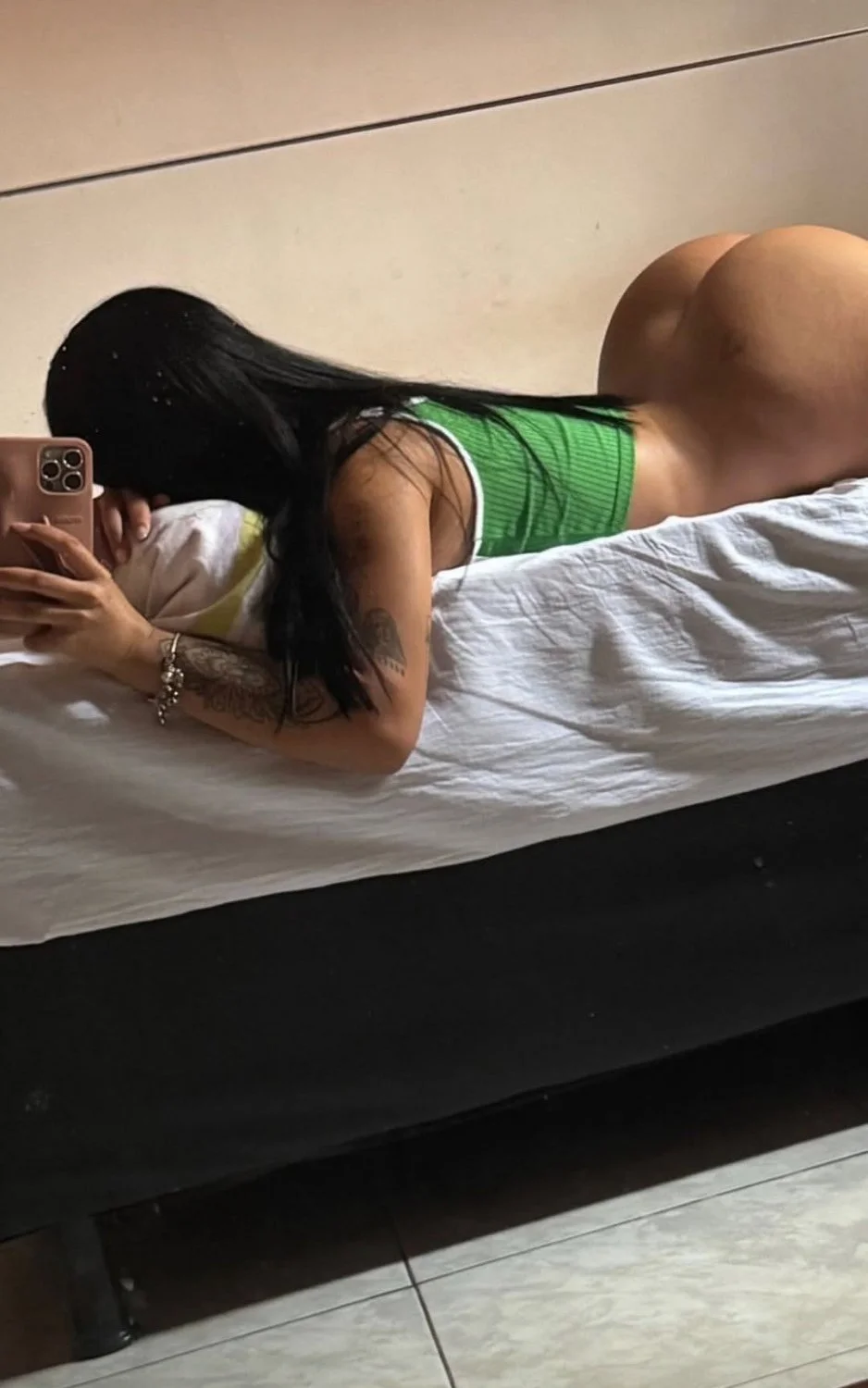 Lorena Morena rabuda gostosa image 2