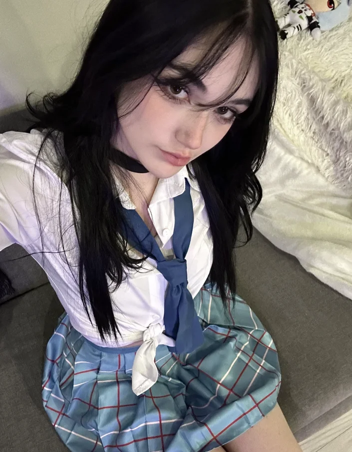 Hot teen egirl image 8