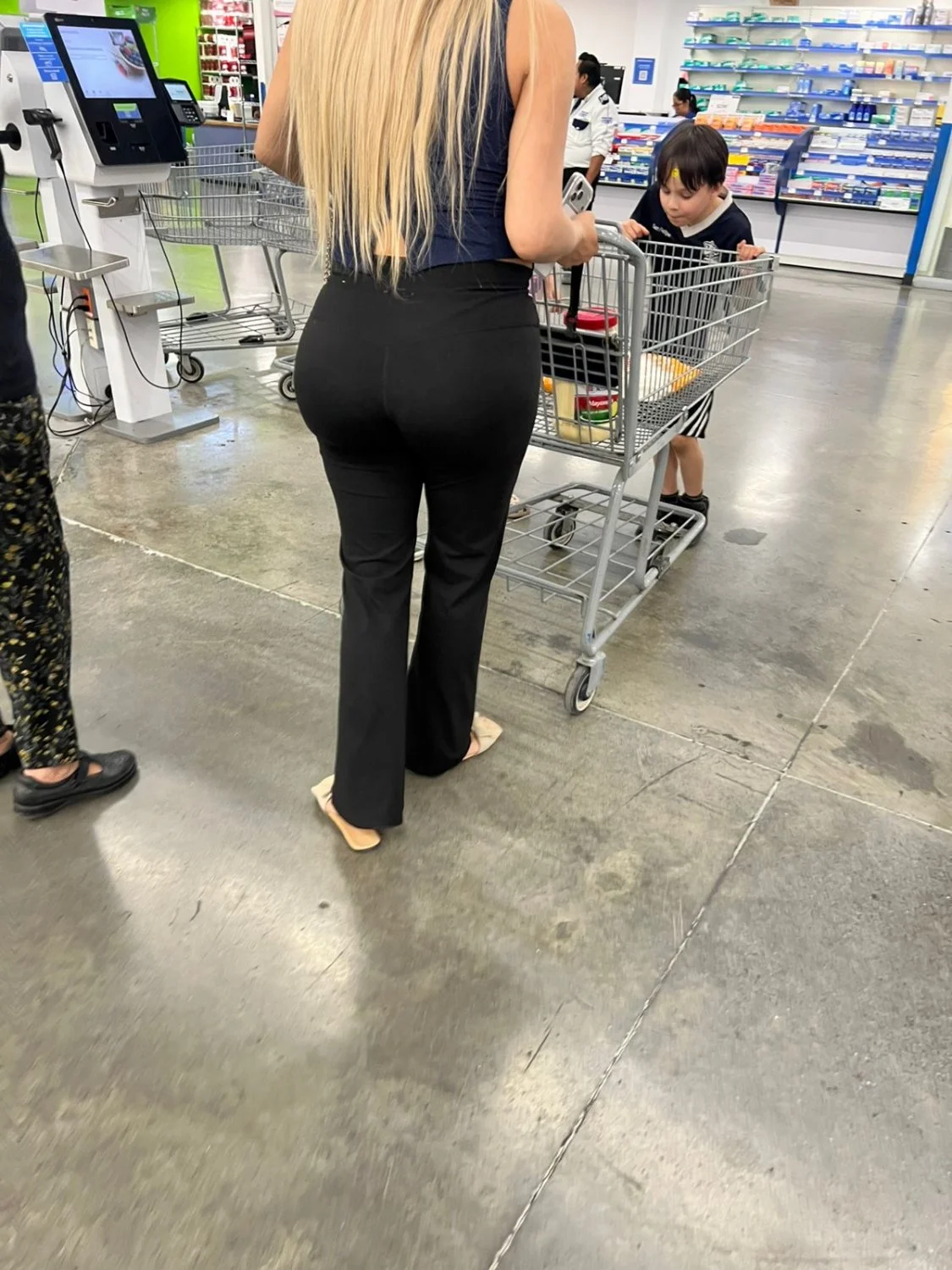 Voyeur del bueno image 31