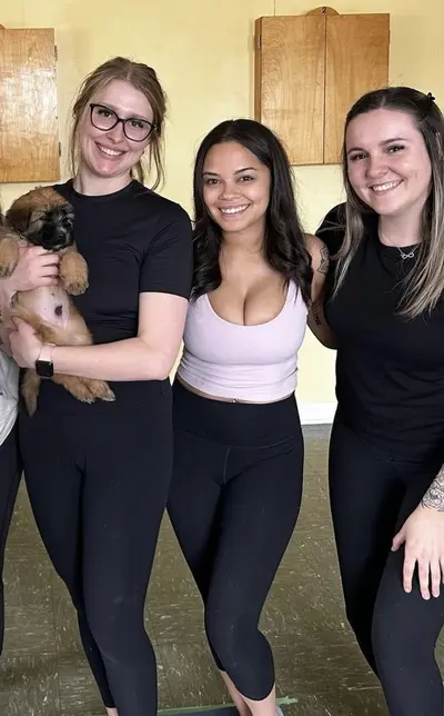 6th day in a row posting this slut. Figured I’d unleash her whore friends into the wild cover image