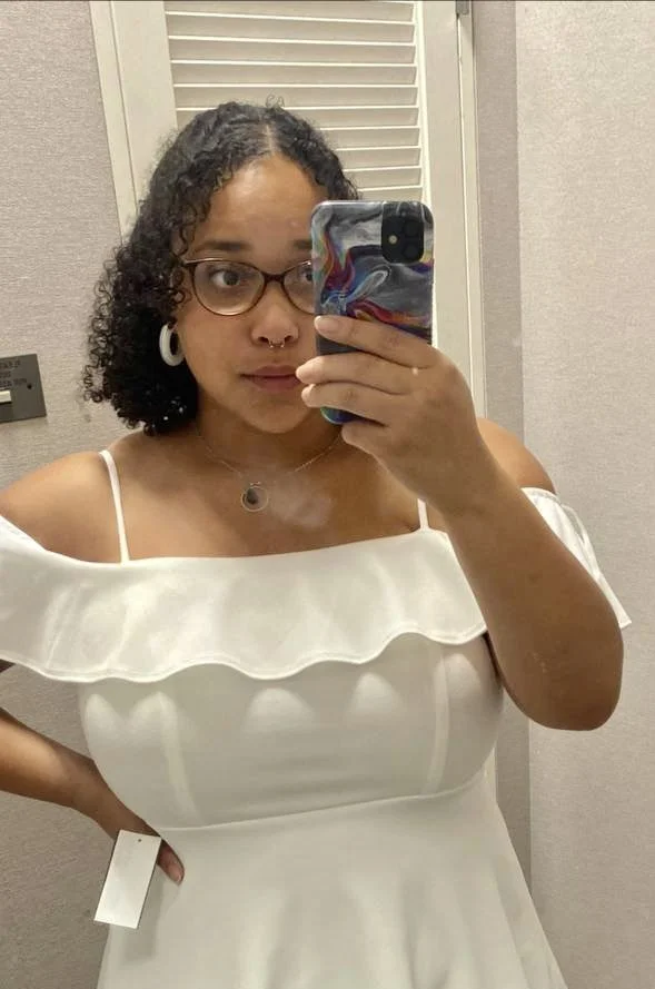 Amateur thick GF image 5