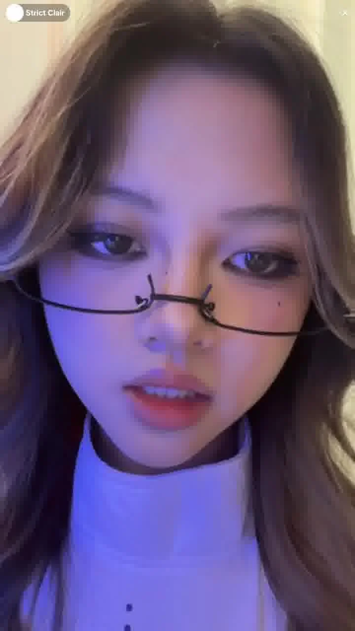 tiktok live asian cl41r image 3