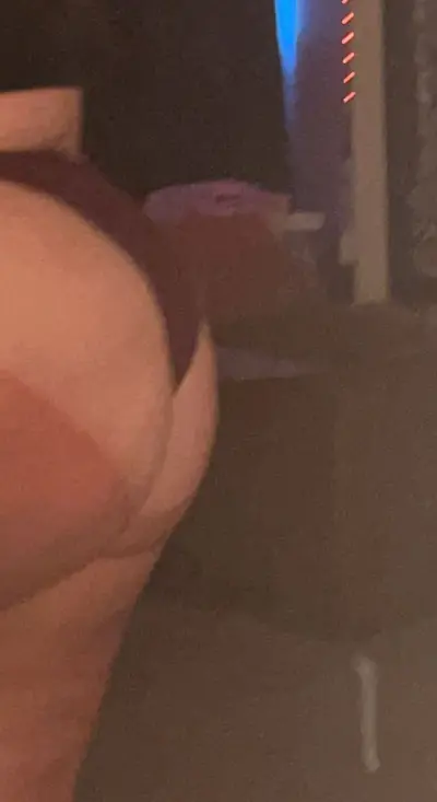Thick white girl wants to be a webslut cover image