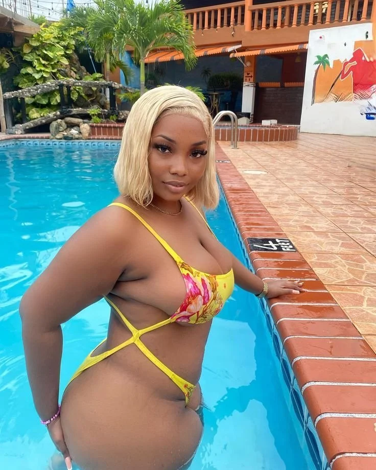 Random 🇯🇲 image 17