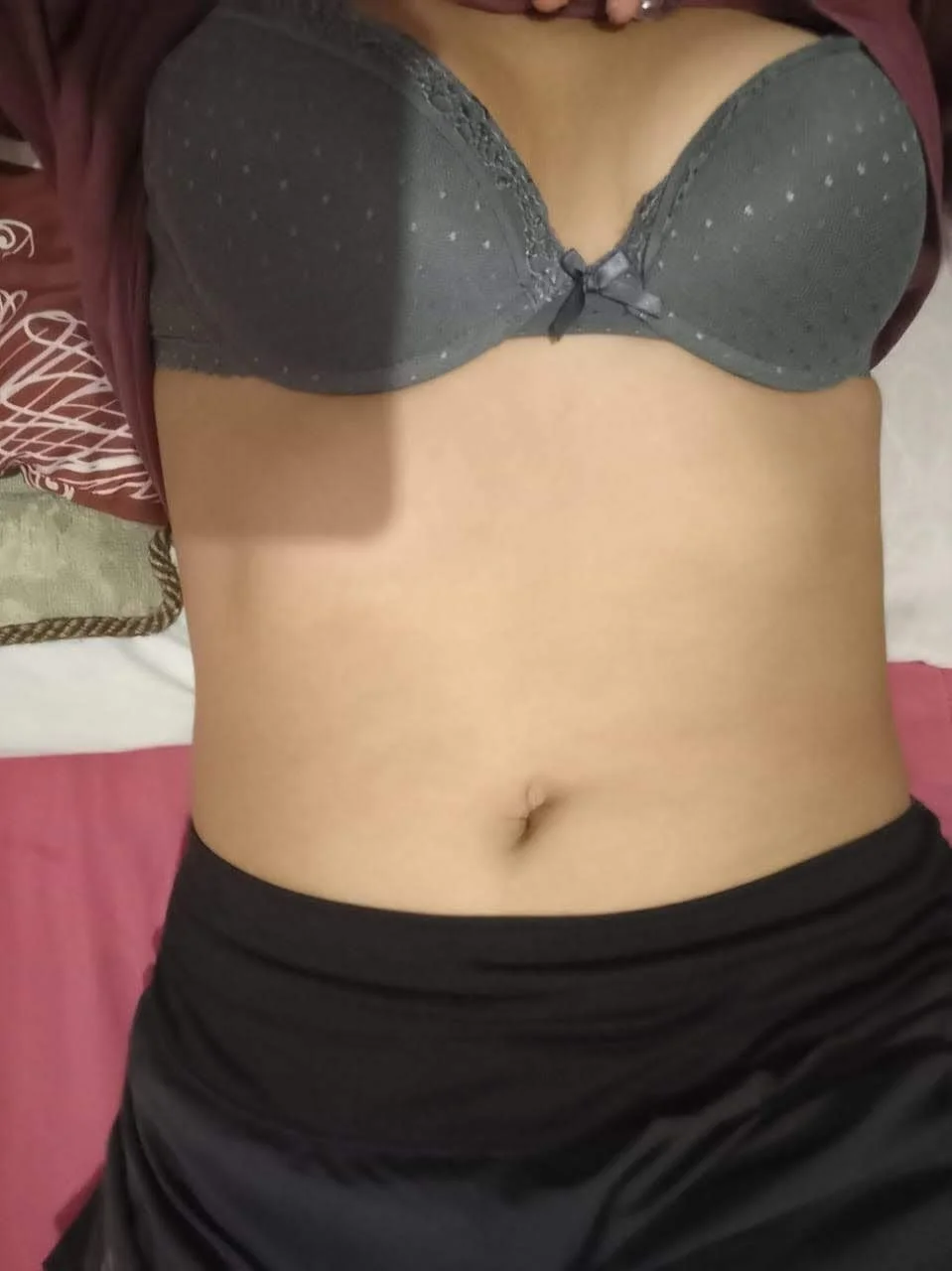 La putita mexicana Sam de 18 añitos quiere ser estrella porno parte 2 image 10
