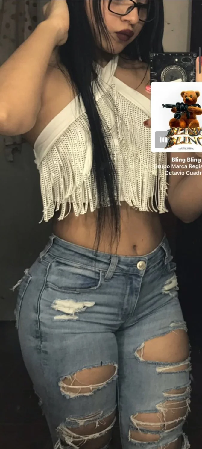 Rica Puta de gym y un culazo bien rico y redondo y piernas sexys image 12