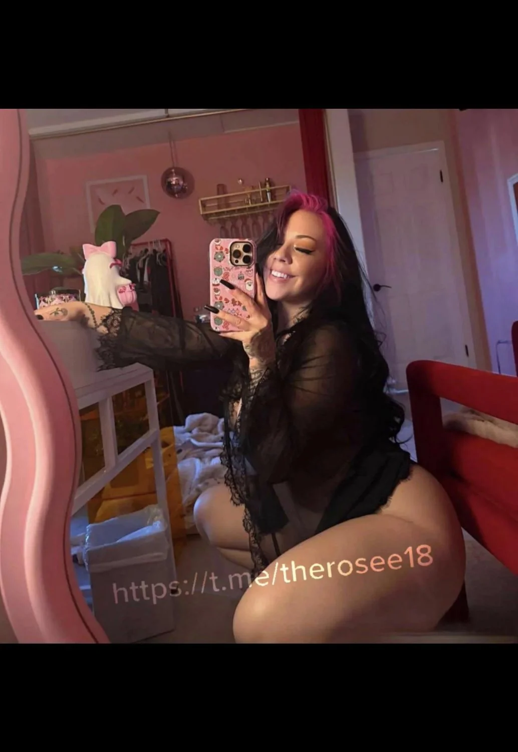 Thick Spanish Cutie image 7