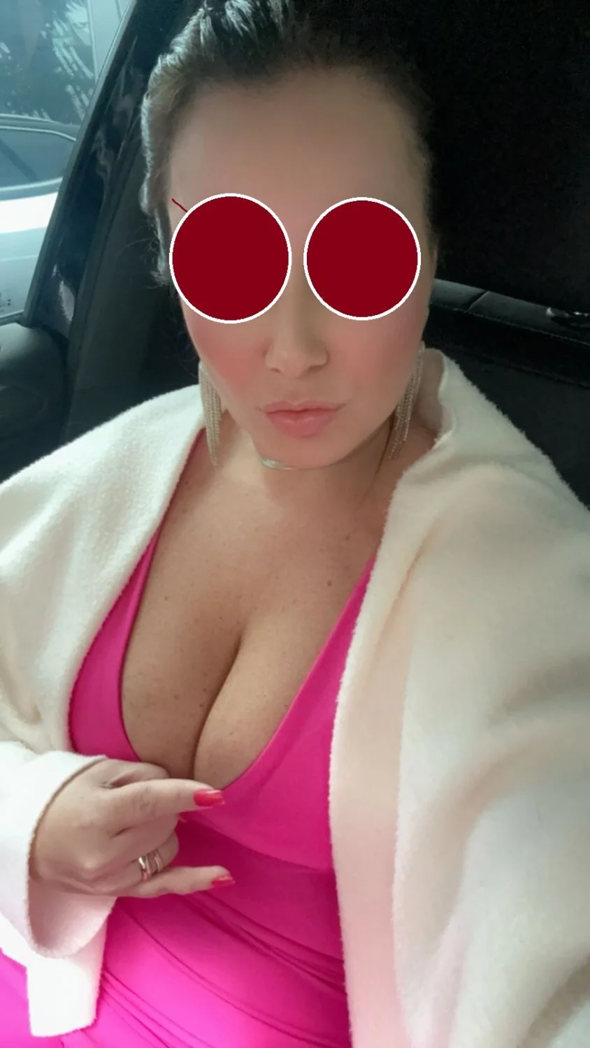 casada puta dando pra 3 comedores dotados, boquete, anal, hotwife, vazou, dp image 1