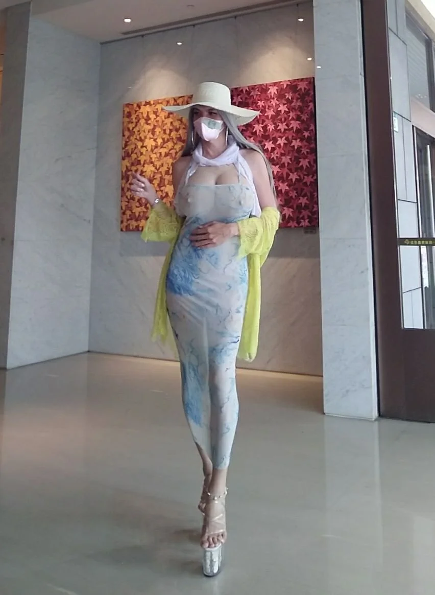 Chinese Exhibitionist CD 04 image 2