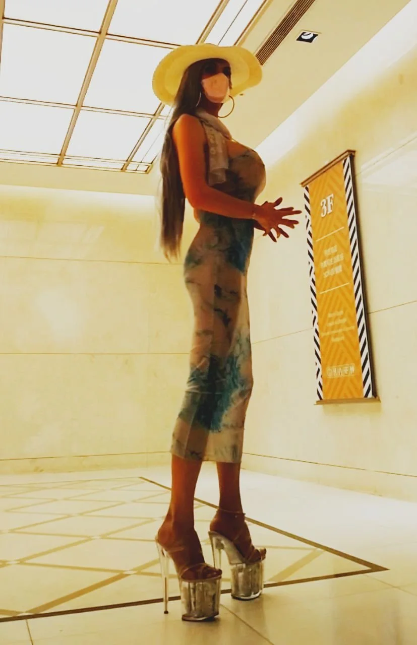 Chinese Exhibitionist CD 04 image 5