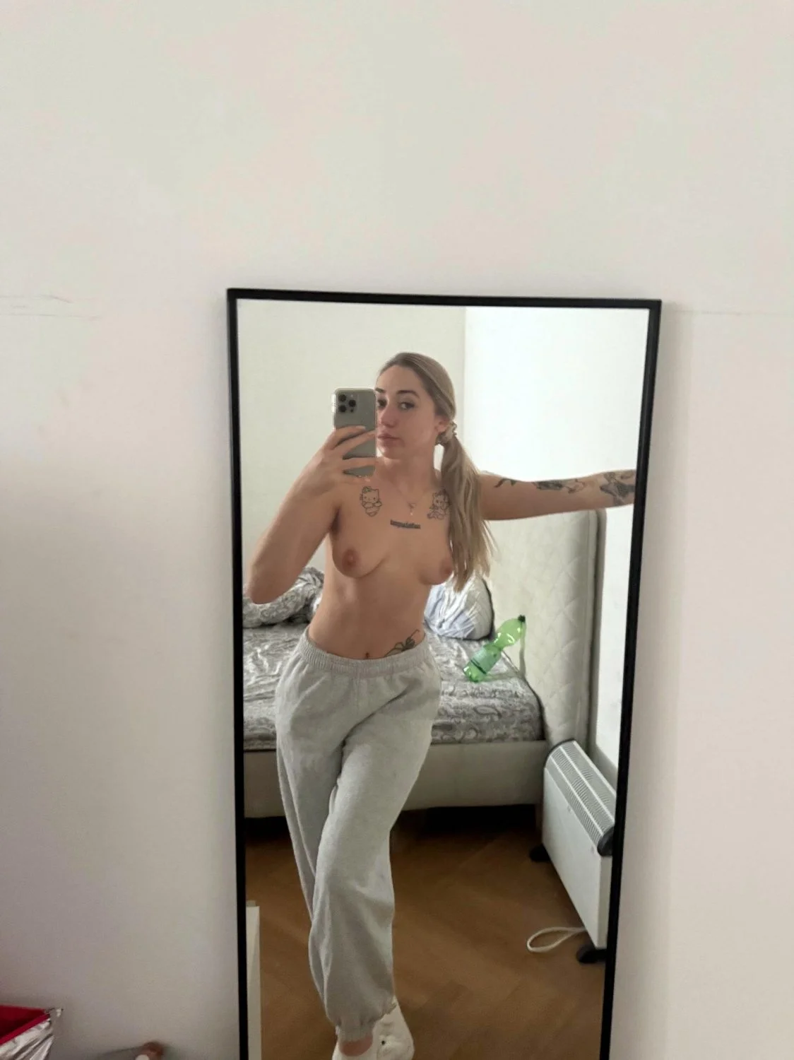 📸 [Selfiehoooooot] image 23