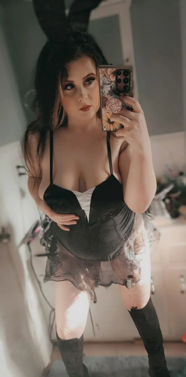 BBW MILF Wife Likes To Show Off Part 2 image 13
