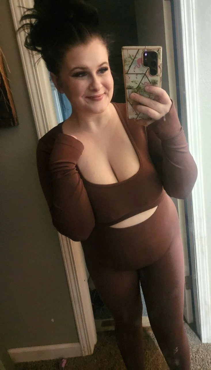BBW MILF Wife Likes To Show Off Part 2 image 6
