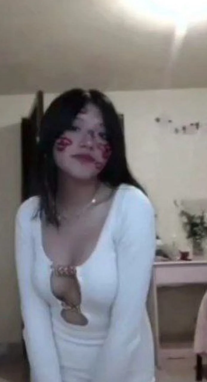 Lista para recibir verga image 24