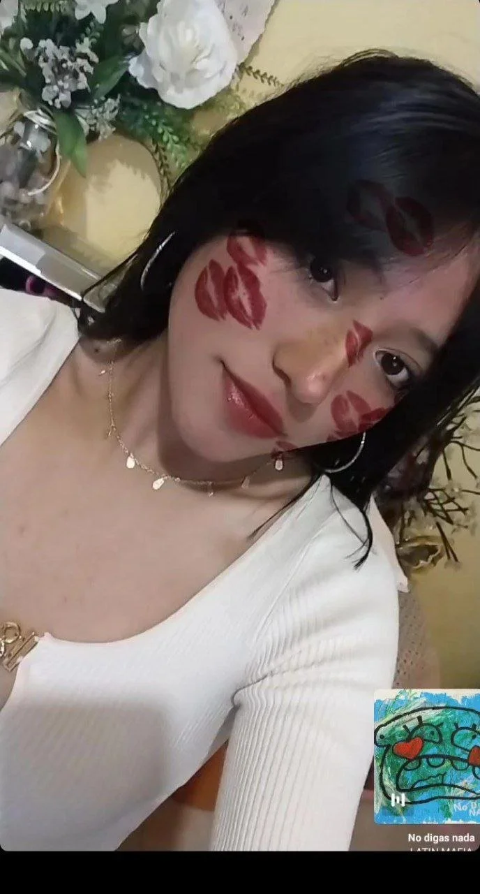 Lista para recibir verga image 8