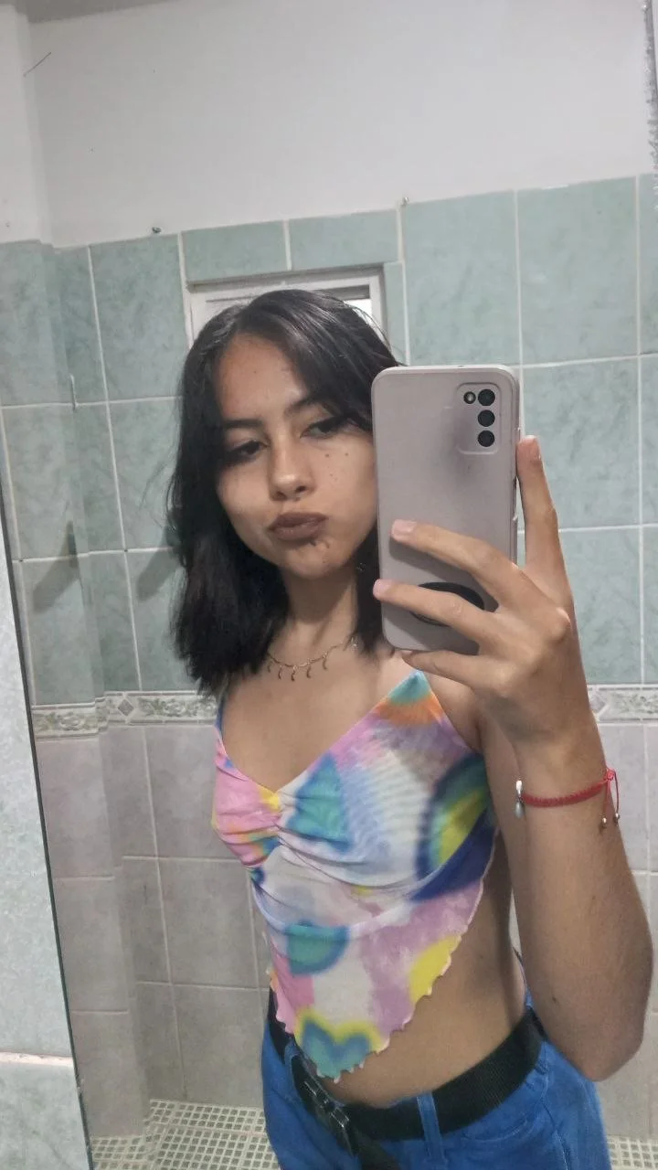 SelfiesUwu💜✨ image 2