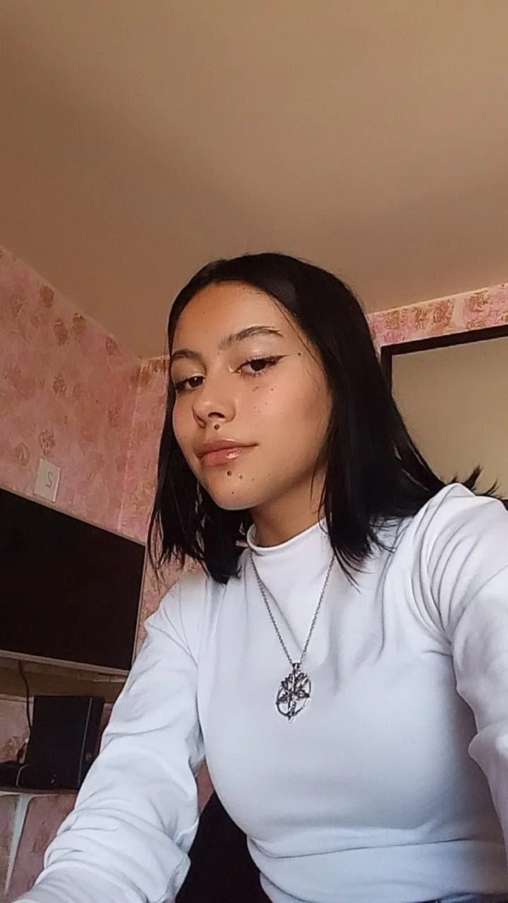 SelfiesUwu💜✨ image 7