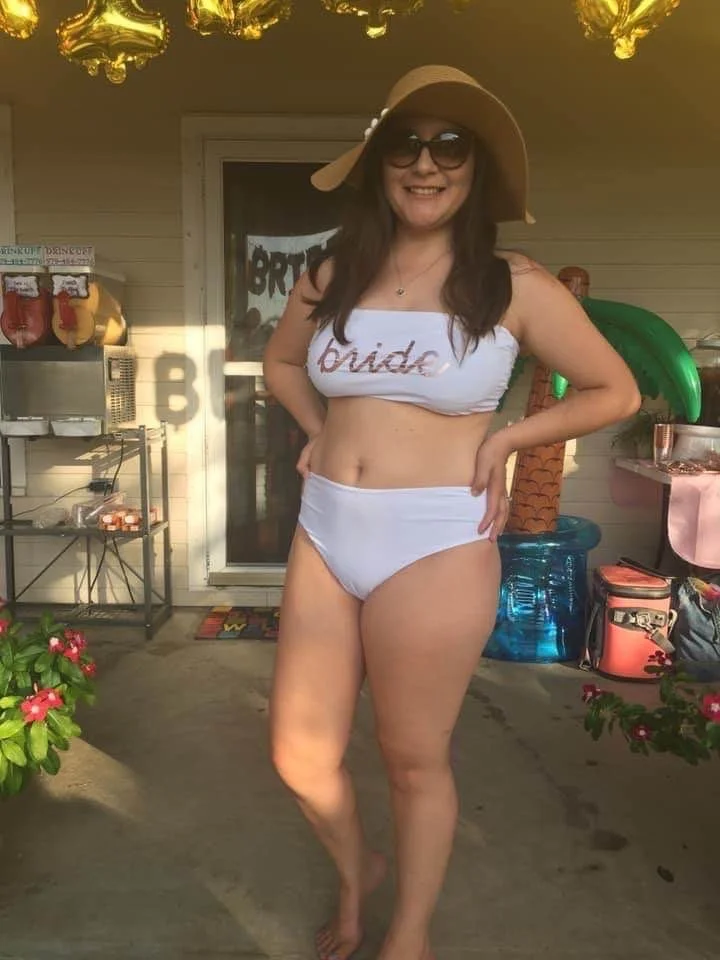 Mexican MILF image 2