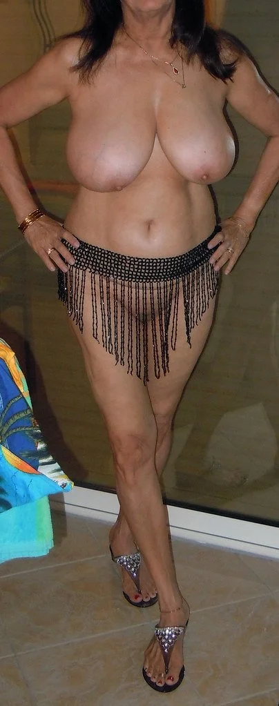 Sexy Granny loves being naked image 2