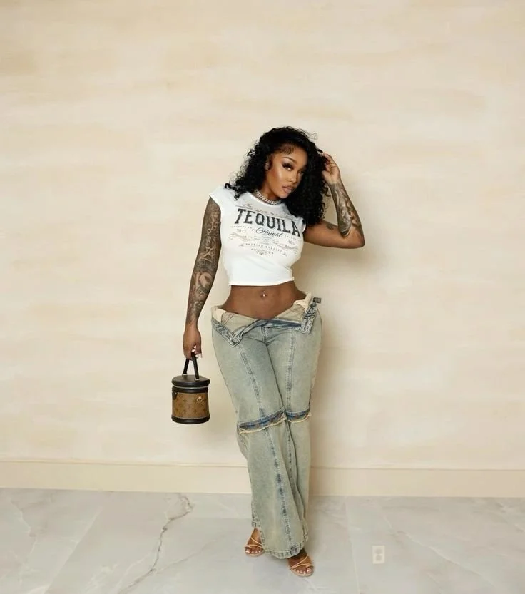 Kianna Jay is a sexy YouTuber for you to cum tribute image 20