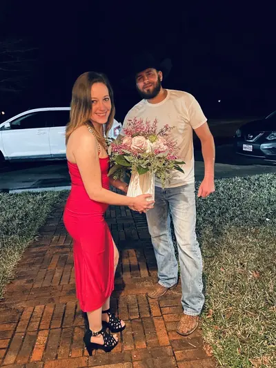 Is My Wife A WebSlut?? KIK:RAL0938 Tell her in COMMENTS cover image