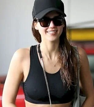 Jessica Alba Has Always Made Me Bust Big Loads For The Gorgeous Sexy Milf Goddess 🥵🤤 Part 1 image 3