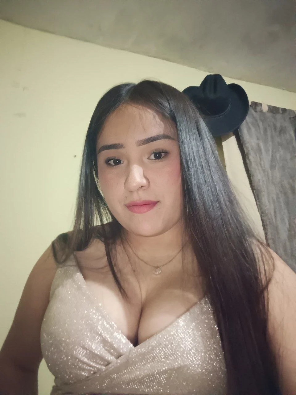 Putita image 13