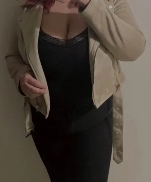 Best friend with heat 🔥 image 18