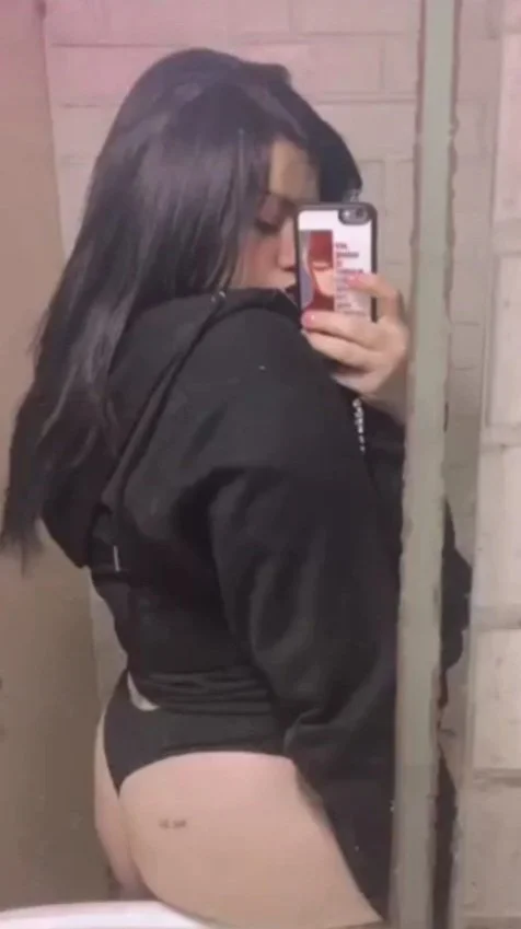Best friend with heat 🔥 image 23