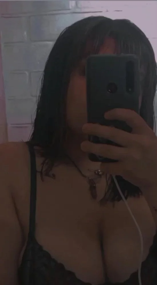 Best friend with heat 🔥 image 31