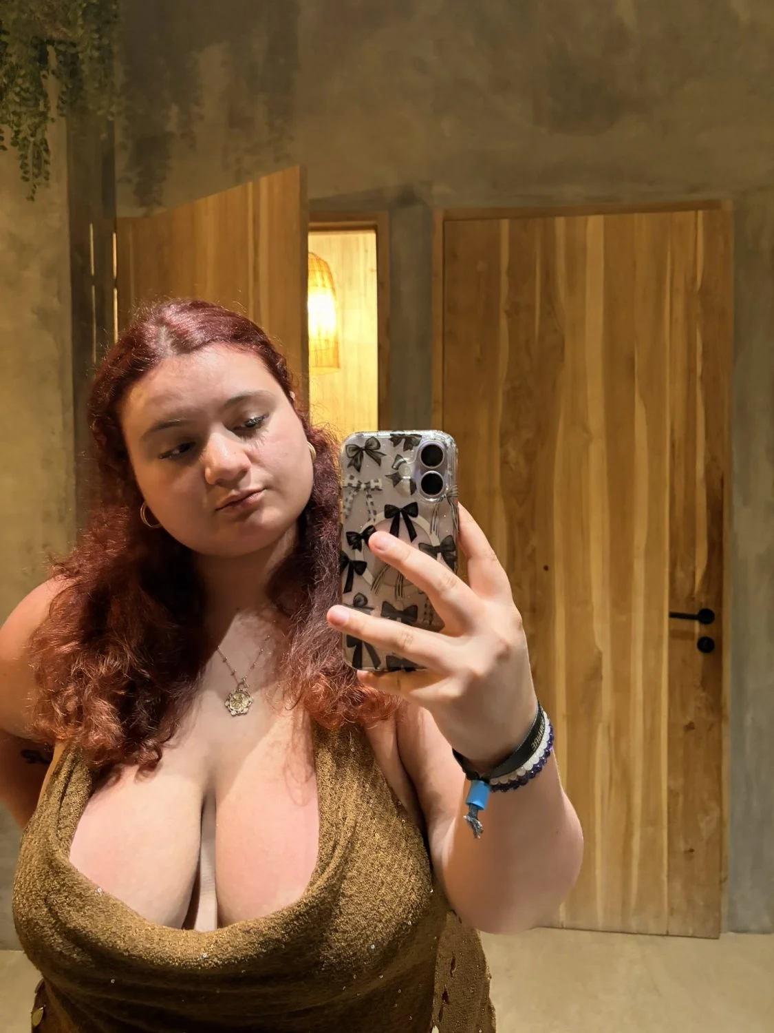 bbw main image