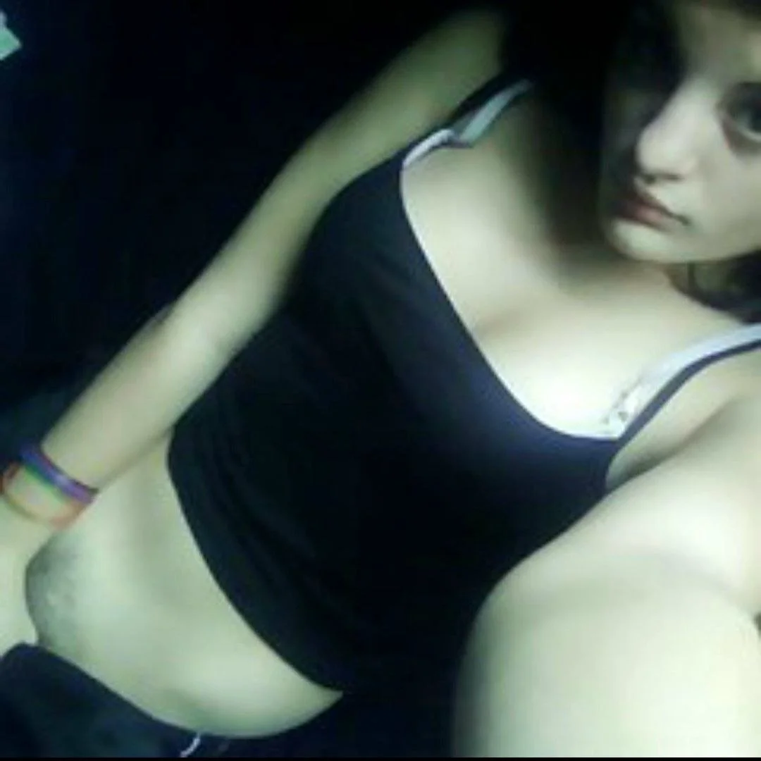 Oregon Slut image 10