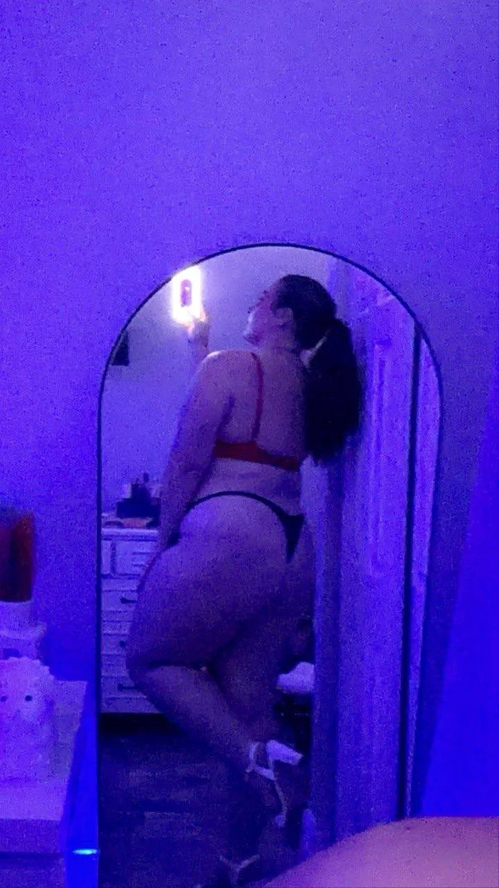 PAWG Wife Emily’s Big Fat Butt Exposed image 26
