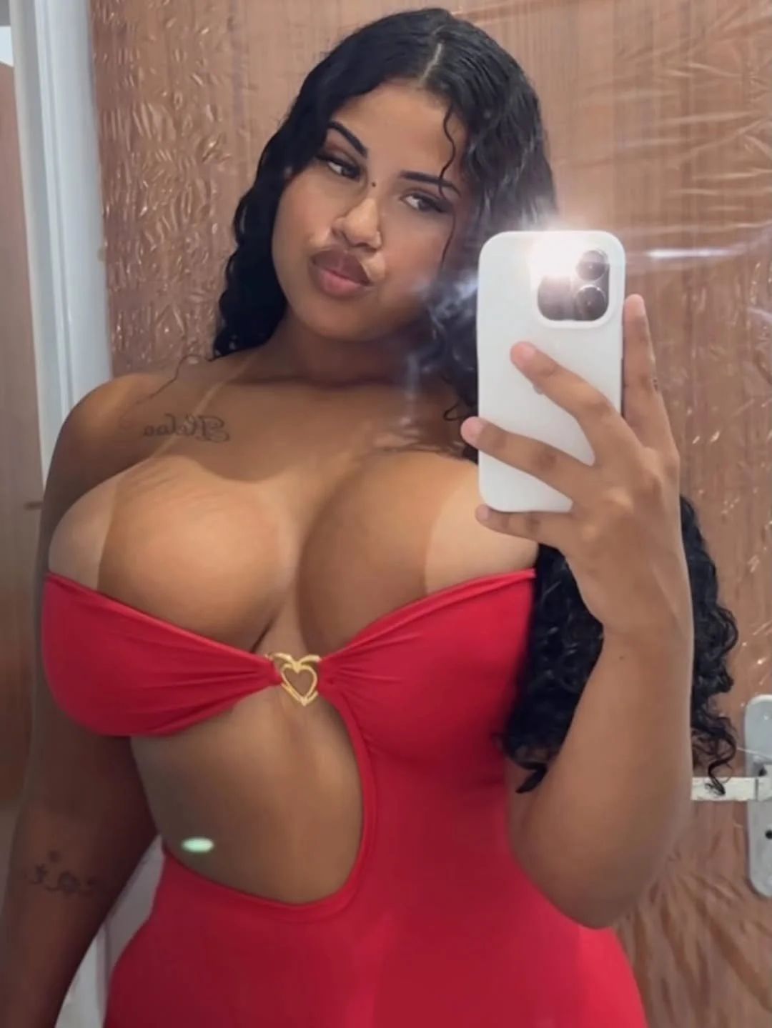 Quem lembra dessa gostosa? image 6