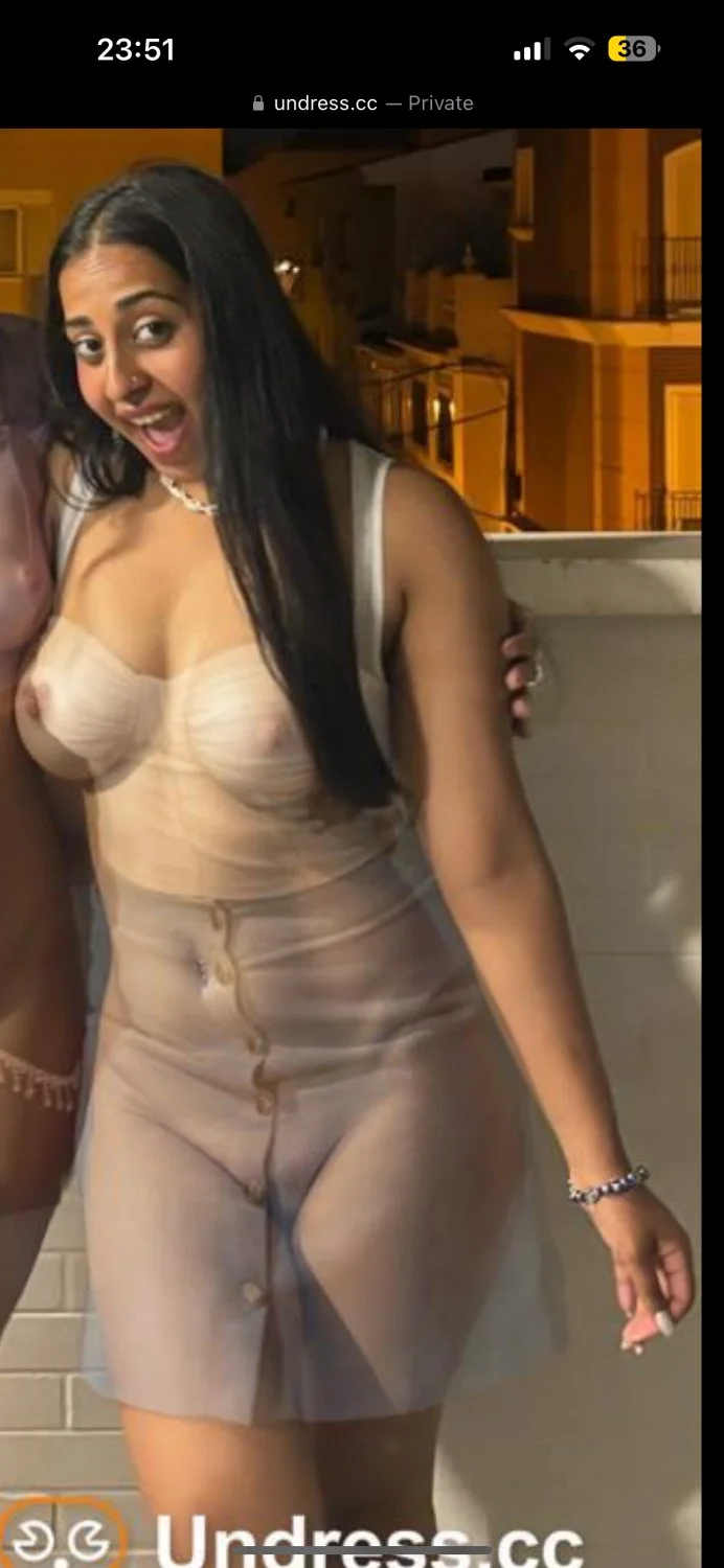 Hottie image 4