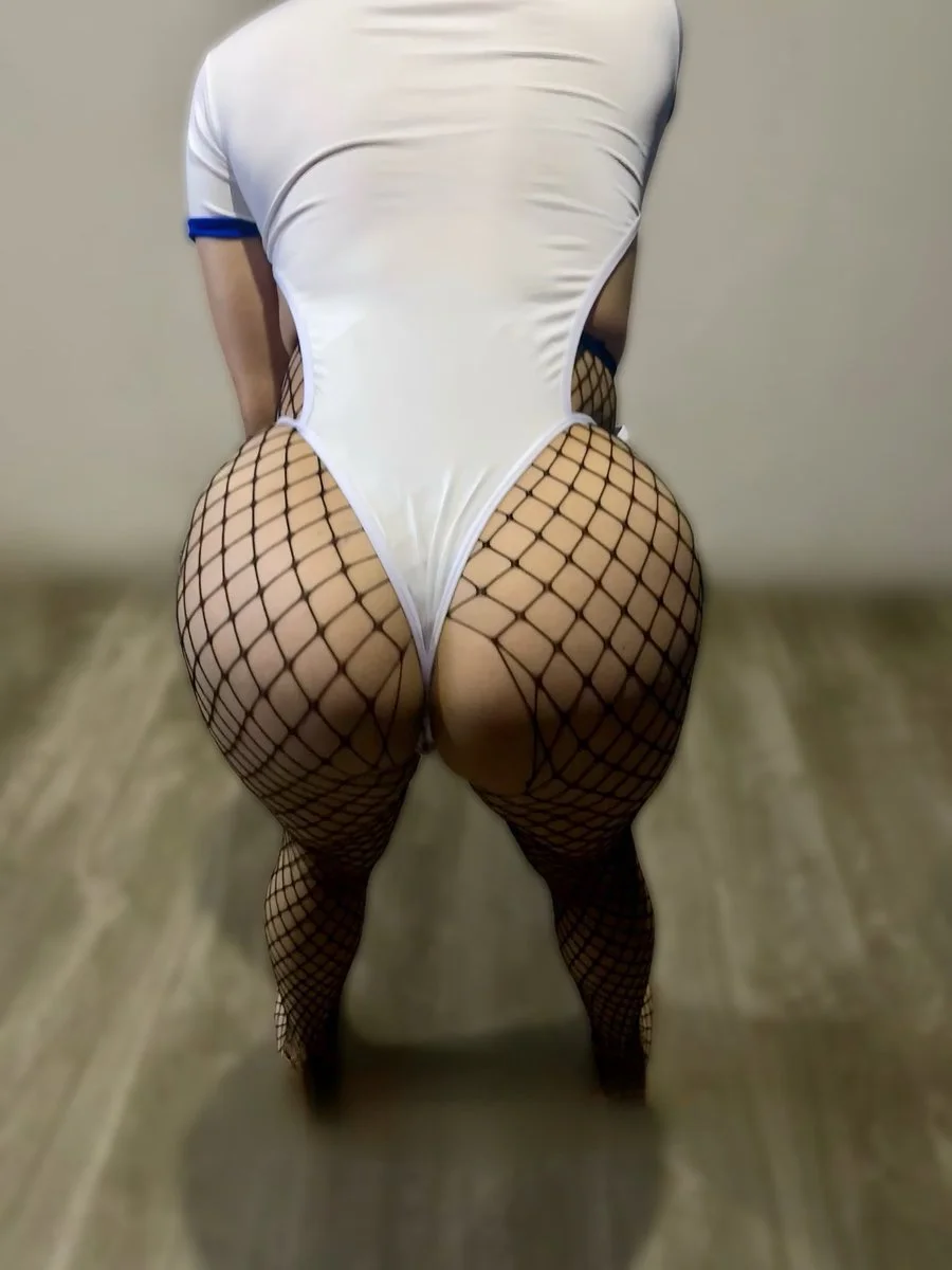 Milf Chilena Margarita image 8