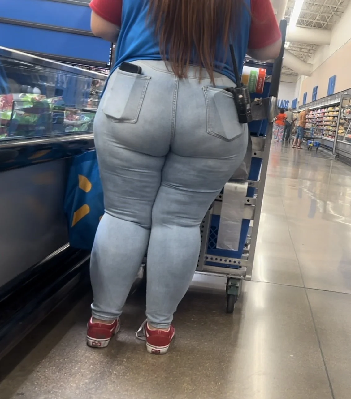 Bootyinjeans image 27