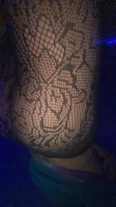 DL Monroe NY sent himself, hmu for same treatment cover image