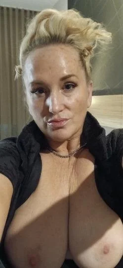 Lily Hot BLOND MILF 45 yrs old, love being a freak image 11