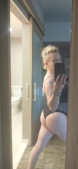Lily Hot BLOND MILF 45 yrs old, love being a freak image 3